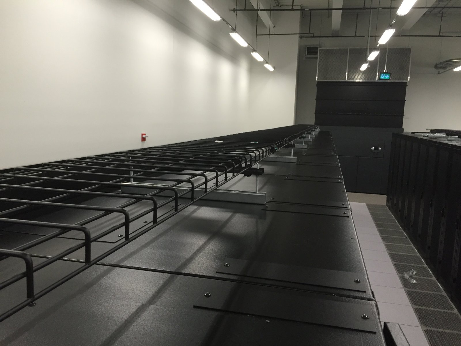 Tray & Conduit installation